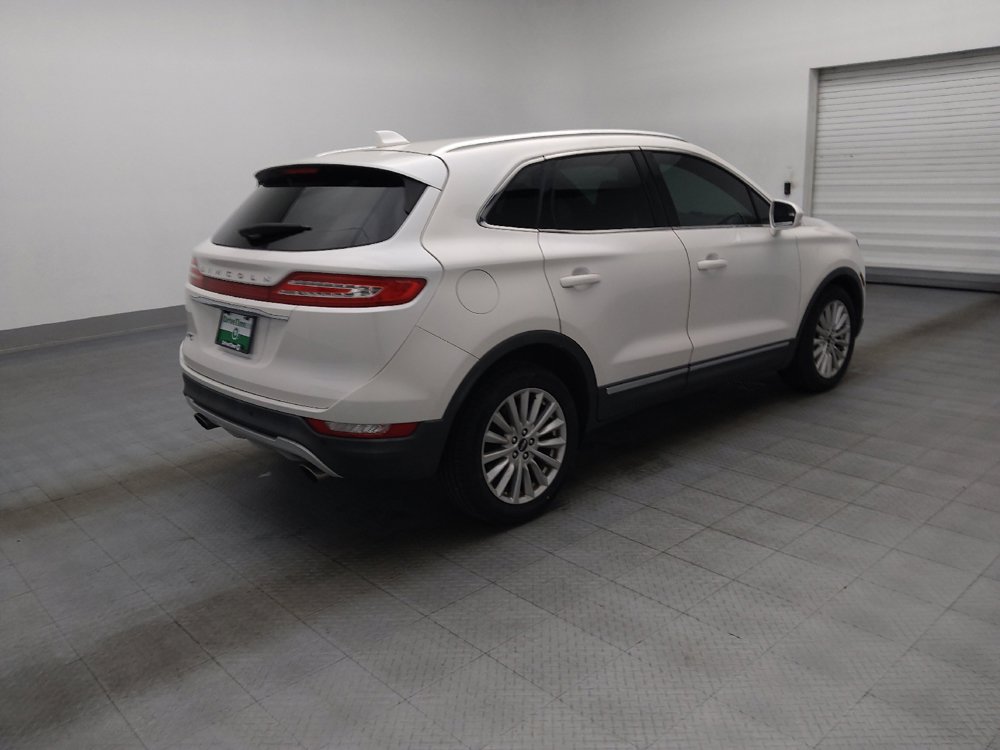 Used 2019 Lincoln MKC Premiere FWD image 10