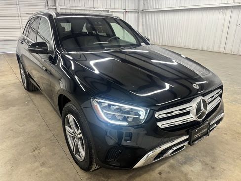 Certified 2022 Mercedes-Benz GLC 300 image 1