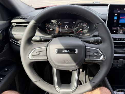 New 2026 Jeep Compass Latitude AWD/4WD image 16