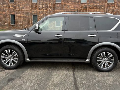 Used 2020 Nissan Armada SL w/ Premium Package AWD/4WD image 5