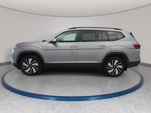 Certified 2025 Volkswagen Atlas SE AWD/4WD image 8