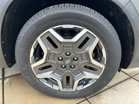 Certified 2022 Hyundai Santa Fe Limited FWD image 5