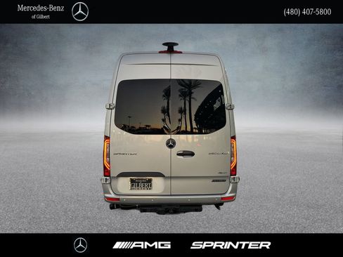 Used 2024 Mercedes-Benz Sprinter 3500 image 5