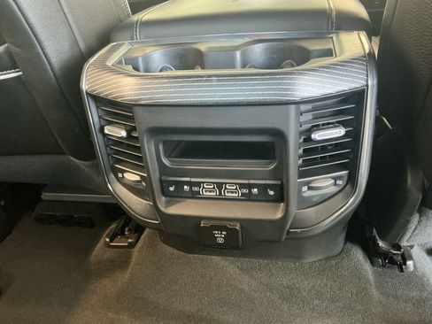 Used 2021 RAM 1500 Limited AWD/4WD image 30