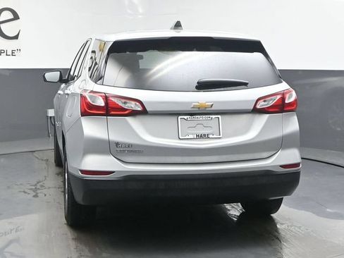 Used 2019 Chevrolet Equinox LS w/ LS Convenience Package FWD image 29