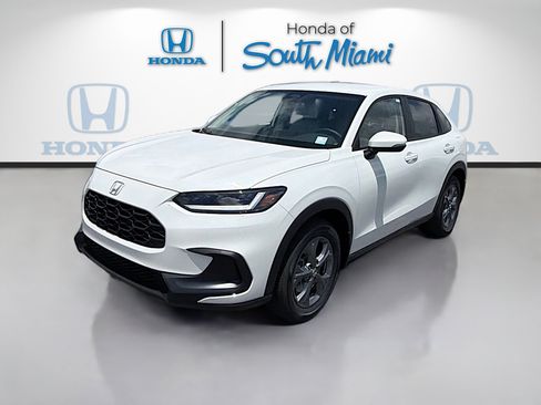 New 2027 Honda HR-V LX image 3