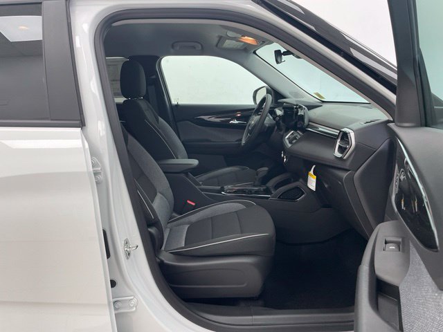New 2026 Chevrolet TrailBlazer LS w/ LS Convenience Package AWD/4WD image 14