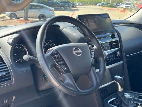 Used 2023 Nissan Armada SV image 9
