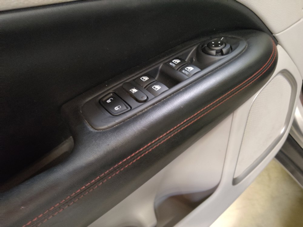 Used 2021 Jeep Compass Limited AWD/4WD image 27