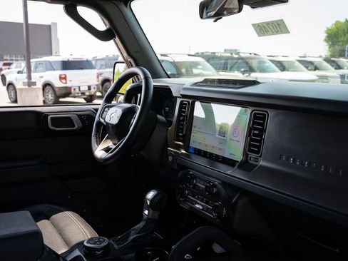 New 2026 Ford Bronco Badlands AWD/4WD image 38