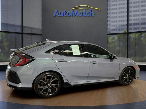 Used 2019 Honda Civic Sport image 11