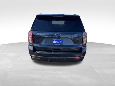Used 2022 Chevrolet Tahoe Z71 w/ Luxury Package image 5