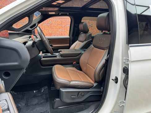 Certified 2025 Ford Expedition Max King Ranch AWD/4WD image 23