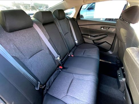 Used 2025 Honda Accord SE image 18