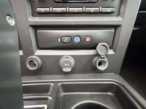 Used 2007 HUMMER H2 SUT AWD/4WD image 25