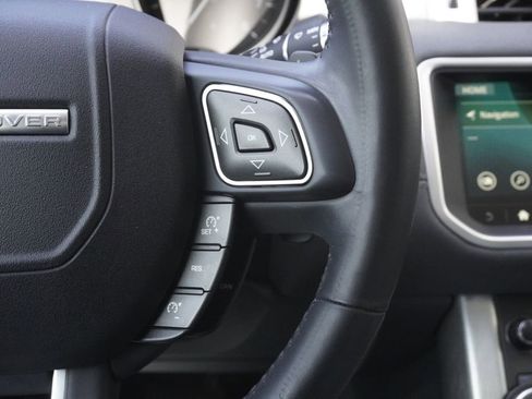 Used 2017 Land Rover Range Rover Evoque SE AWD/4WD image 13