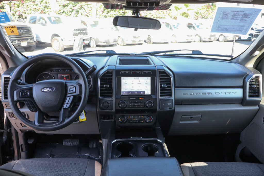Used 2022 Ford F250 XLT w/ Black Appearance Package AWD/4WD image 30