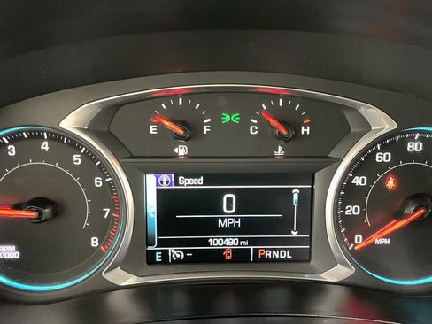 Certified 2018 Chevrolet Traverse LT image 27