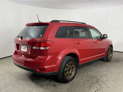 Used 2019 Dodge Journey SE w/ Connectivity Group image 9