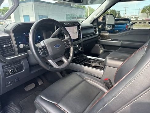 Used 2024 Ford F250 Lariat w/ Lariat Ultimate Package AWD/4WD image 8
