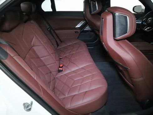 Used 2026 BMW 740i xDrive AWD/4WD image 29
