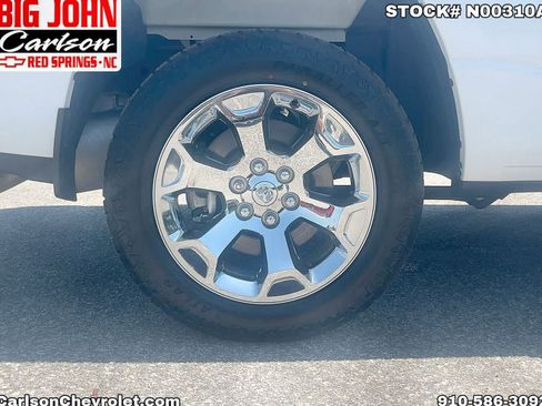 Used 2024 RAM 1500 Big Horn AWD/4WD image 40