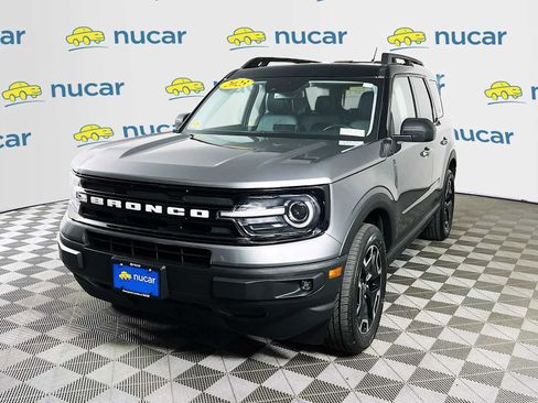 Used 2023 Ford Bronco Sport Outer Banks w/ Tech Package image 3