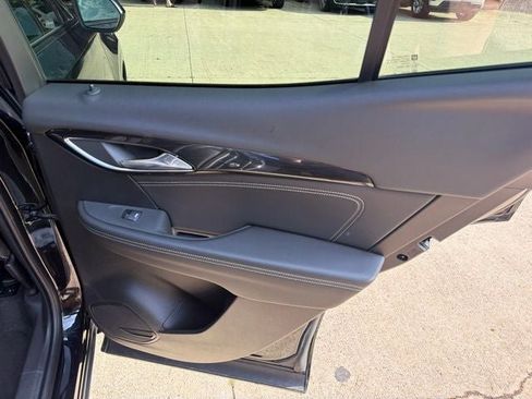 Used 2023 Buick Envision Preferred w/ Sport Touring Package AWD/4WD image 25
