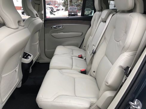 New 2026 Volvo XC90 B6 Ultra w/ Protection Package image 34