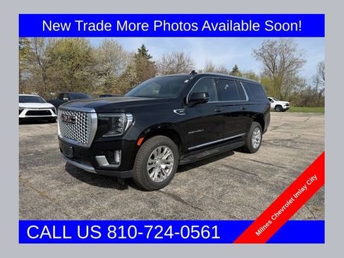 Certified 2024 GMC Yukon XL Denali AWD/4WD image 1