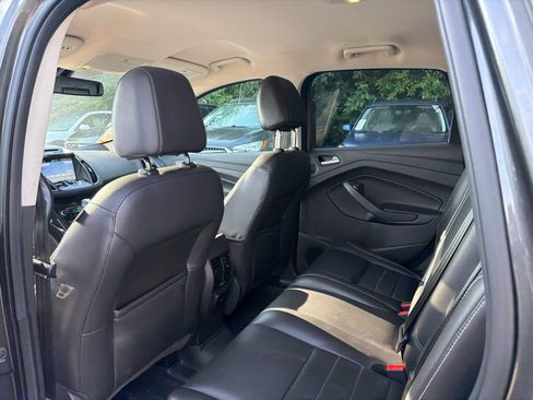 Used 2016 Ford Escape Titanium AWD/4WD image 6