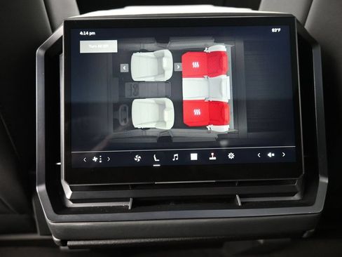 Used 2024 Tesla Cybertruck AWD Crew Cab image 22