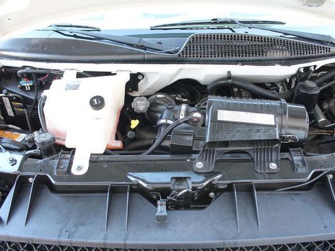 Used 2006 Chevrolet Express 1500 RWD image 14