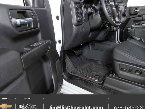 Certified 2023 Chevrolet Silverado 1500 Custom Trail Boss w/ LPO, Dark Essentials Package image 7