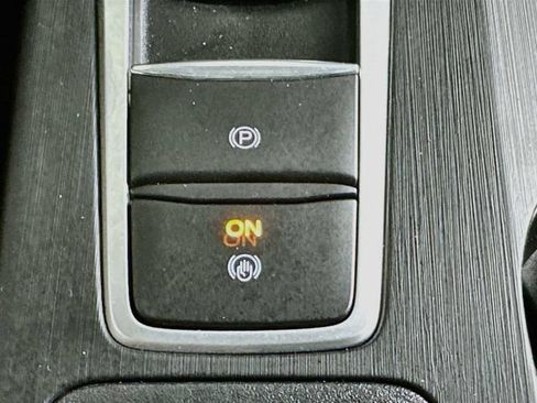 Used 2023 Ford Escape ST-Line w/ Tech Pack #1 FWD image 20