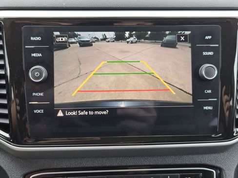 Used 2023 Volkswagen Atlas SE FWD image 19