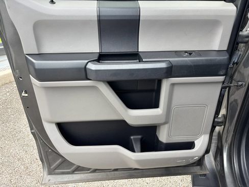 Used 2018 Ford F150 XL w/ Equipment Group 101A Mid RWD image 18