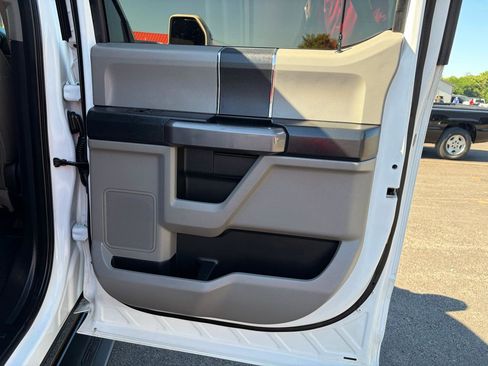 Used 2019 Ford F250 XLT AWD/4WD image 11
