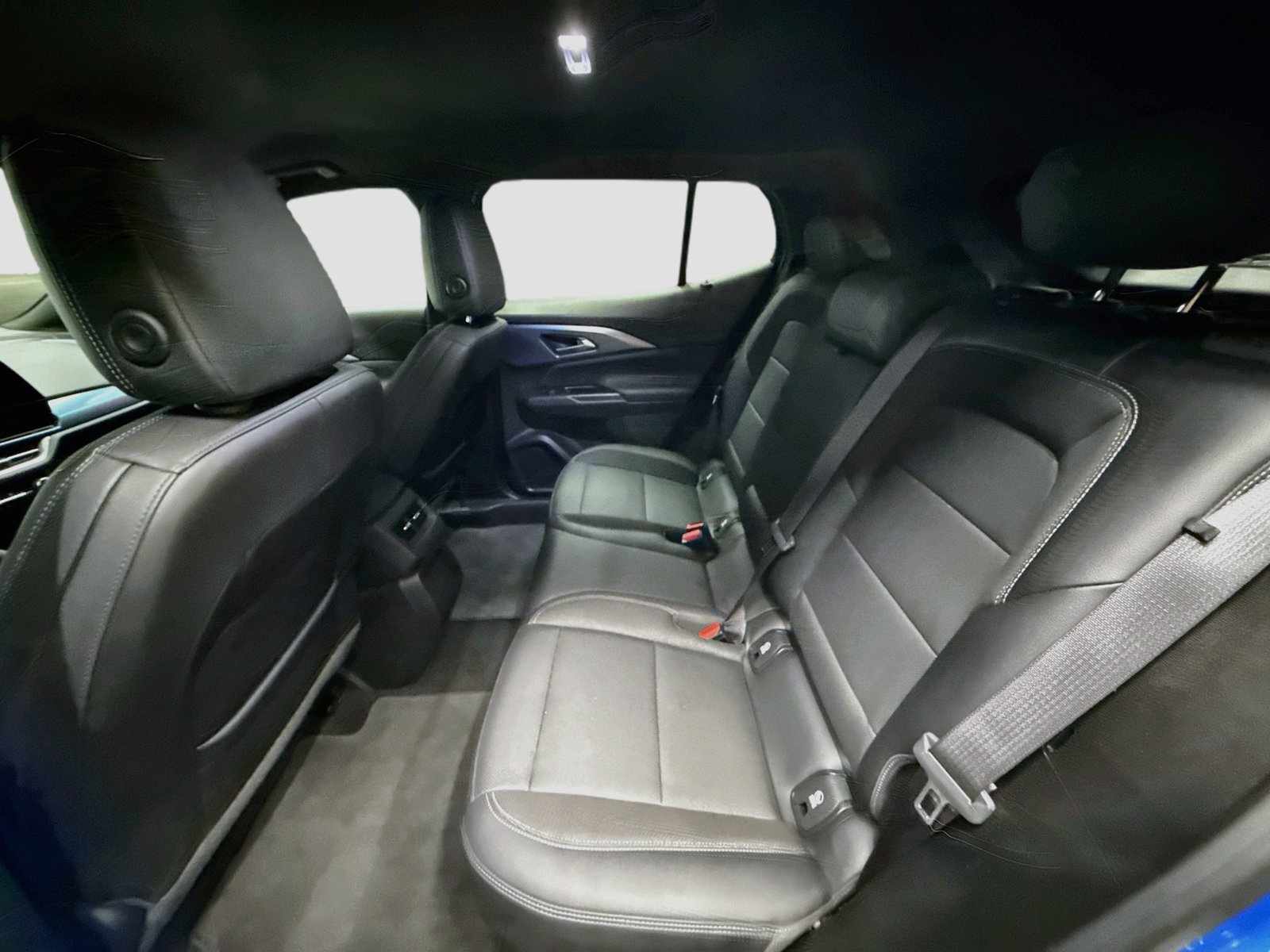 Used 2024 Chevrolet Equinox EV LT w/ LPO, Trailering Package FWD image 26