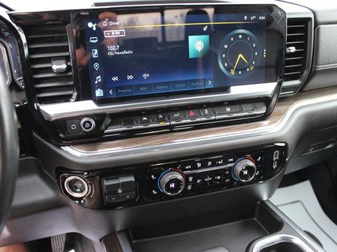 Used 2023 Chevrolet Silverado 1500 RST w/ Redline Edition image 11