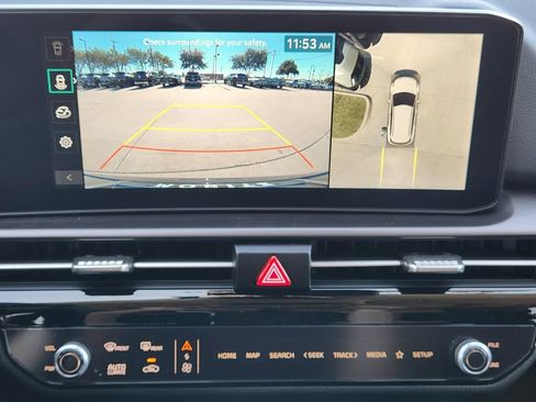 New 2026 Kia Sportage SX AWD/4WD image 13