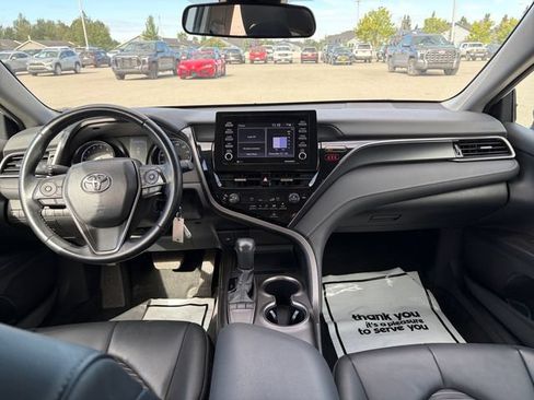 Used 2024 Toyota Camry SE FWD image 15