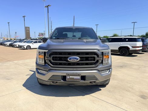 Used 2022 Ford F150 XLT w/ Equipment Group 302A High AWD/4WD image 2