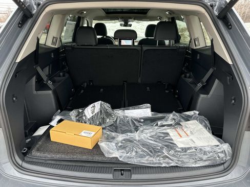 New 2026 Volkswagen Atlas SE image 10