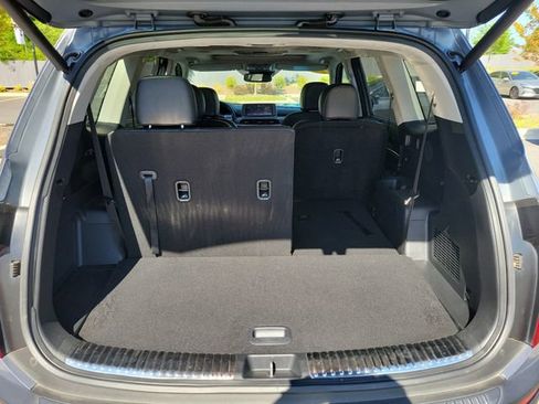 Used 2022 Kia Telluride SX w/ SX Prestige Package AWD/4WD image 9