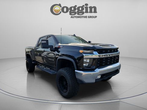 Used 2022 Chevrolet Silverado 2500 LT w/ All Star Edition AWD/4WD image 4