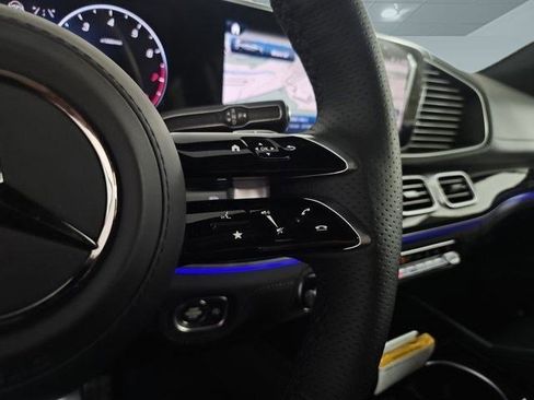 New 2025 Mercedes-Benz GLS 580 4MATIC image 30