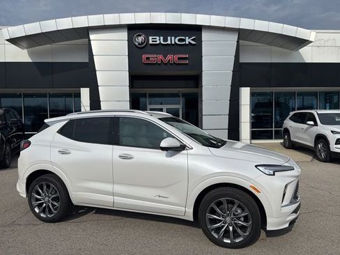 New 2026 Buick Encore GX Avenir w/ Avenir Technology Package AWD/4WD image 2