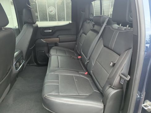 Used 2020 Chevrolet Silverado 1500 High Country w/ Technology Package AWD/4WD image 29