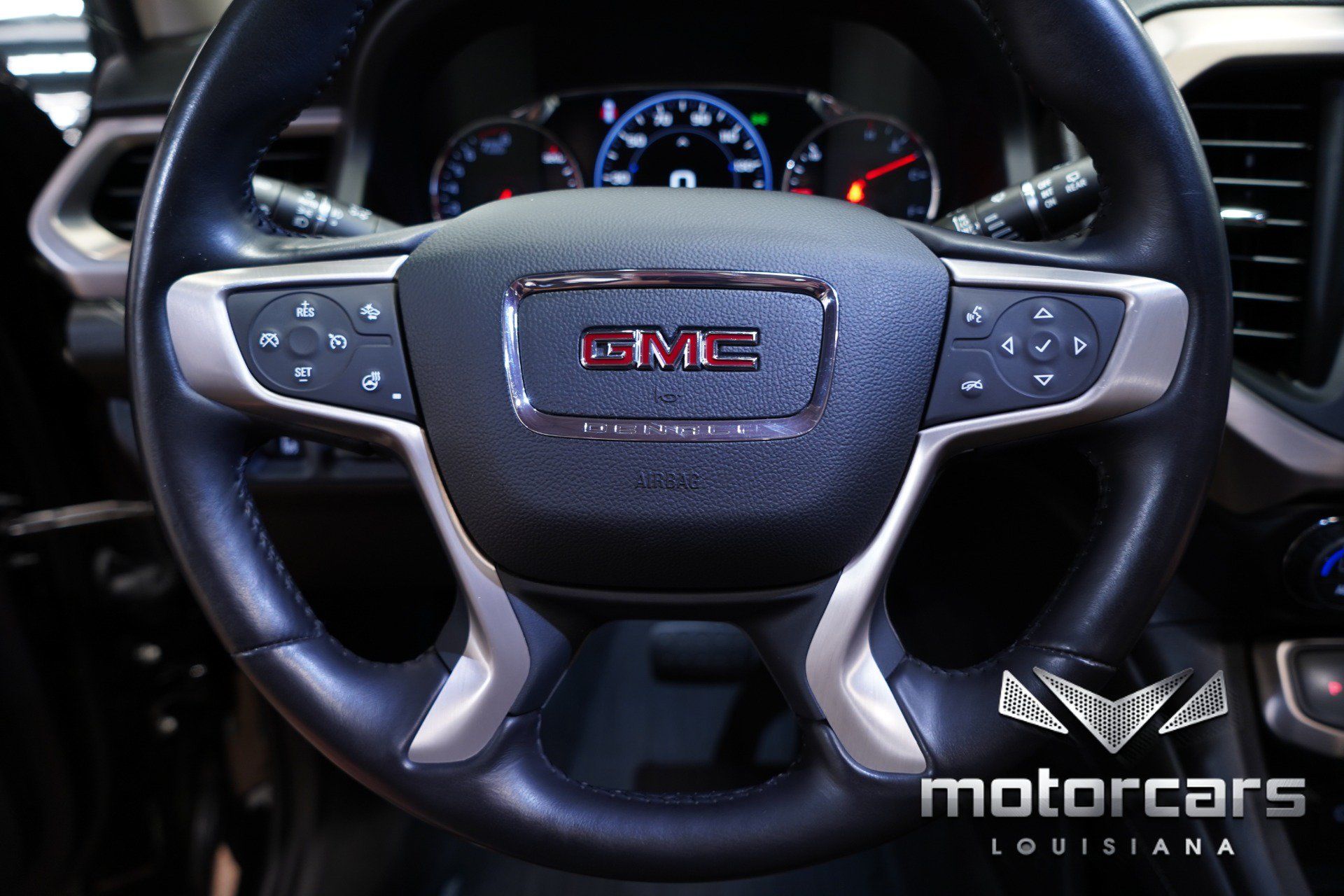 Used 2021 GMC Acadia Denali w/ Denali Technology Package FWD image 34